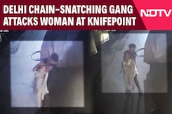 Delhi Chain-Snatching Gang Attacks Woman at Knifepoint, Escape on Scooty Delhi Chain-Snatching Gang Attacks Woman at Knifepoint, Escape on Scooty