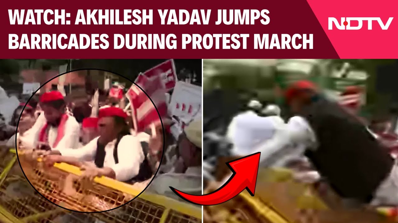 Akhilesh Yadav News | Akhilesh Yadav Jumps Police Barricade During Opposition Protest