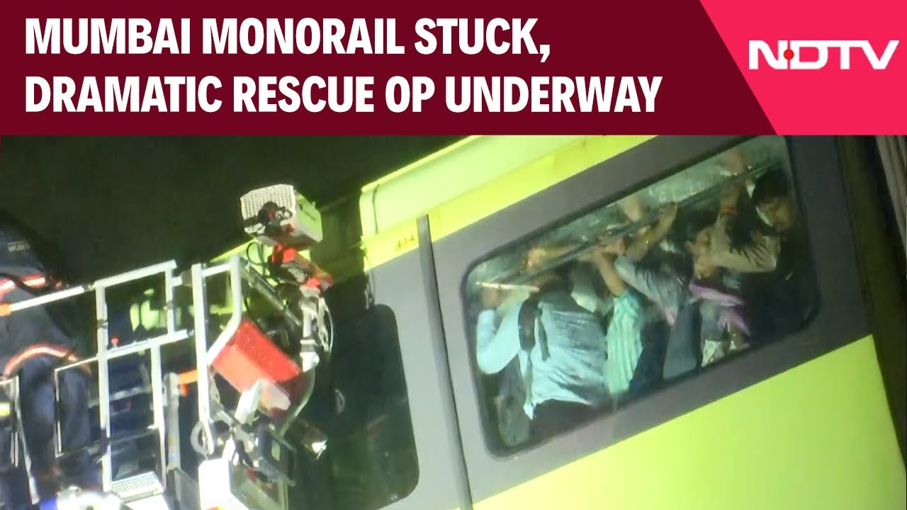 Monorail Mumbai News | Elevated Monorail Gets Stuck Amid Heavy Rains In Mumbai