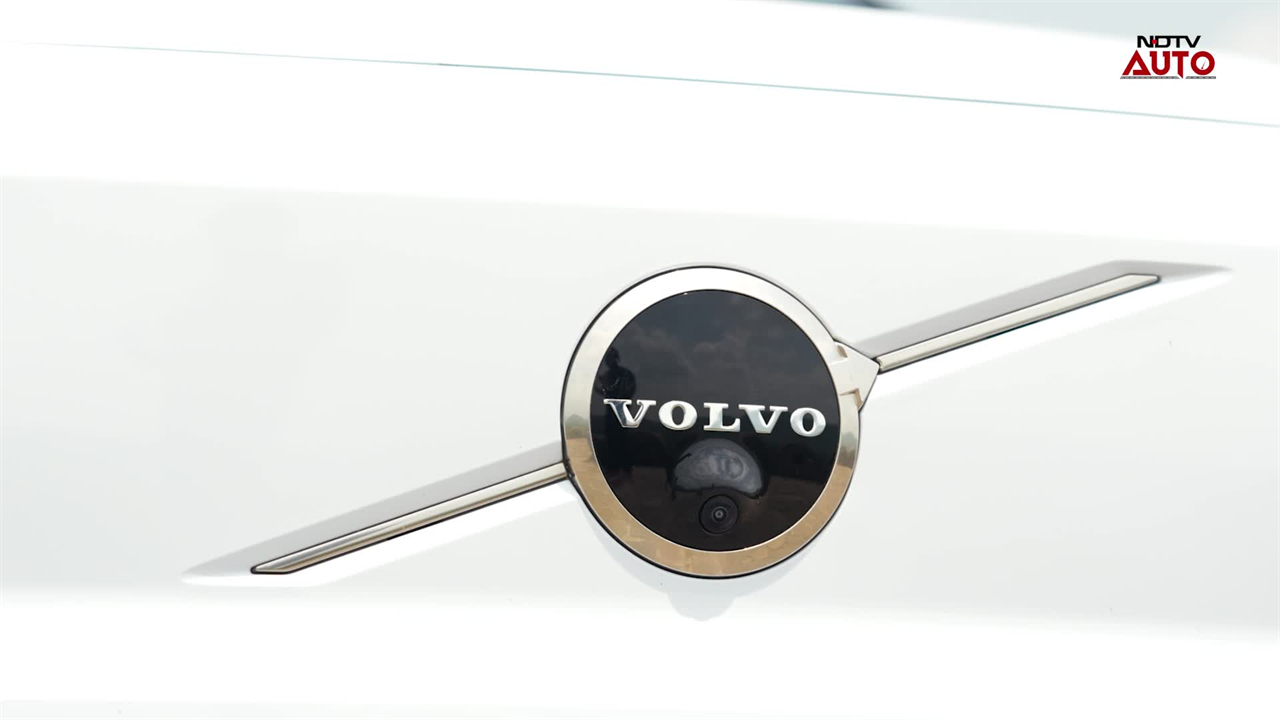 Video: Volvo EX30 Review | New Entry-Level Luxury EV