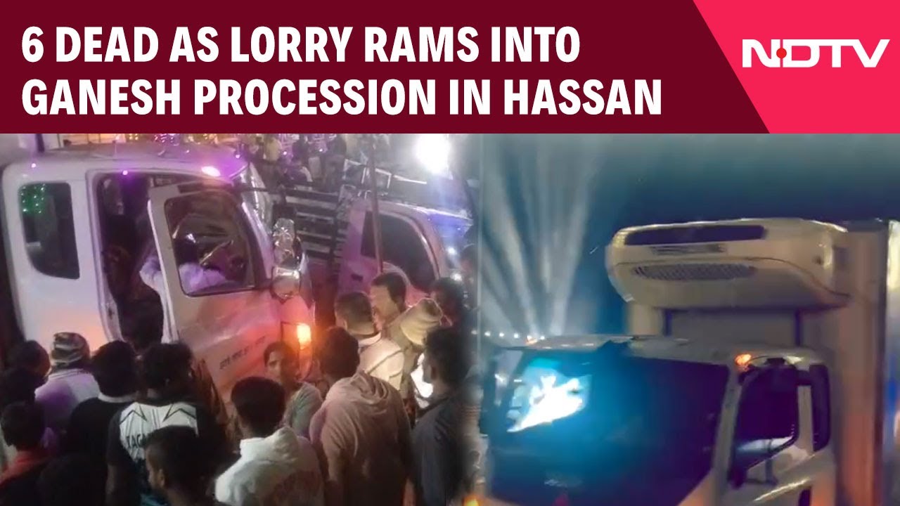 6 Dead As Lorry Rams Into Ganesh Procession In Hassan