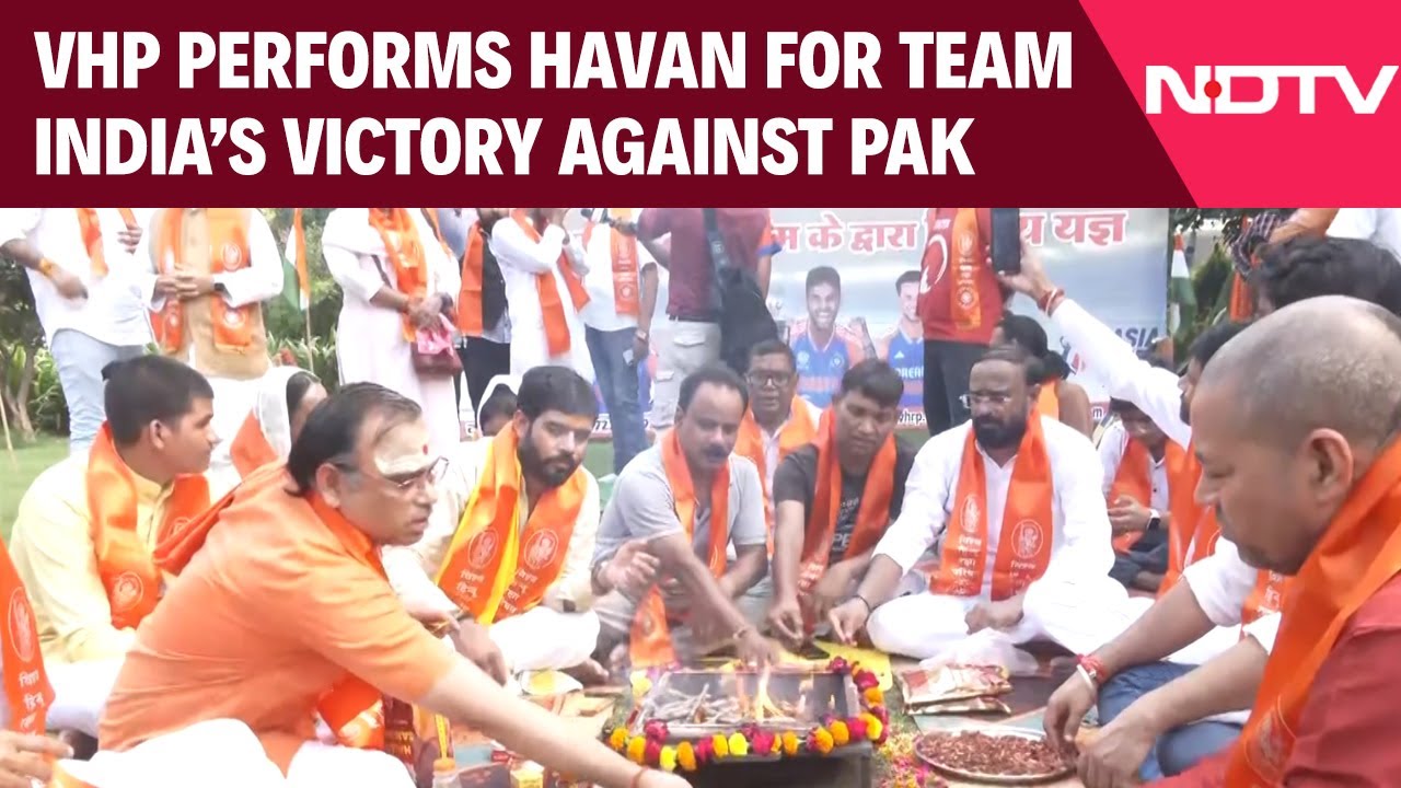Asia Cup 2025 | Vishwa Hindu Raskha Parishad Performs Havan For Team India's Victory Against Pak
