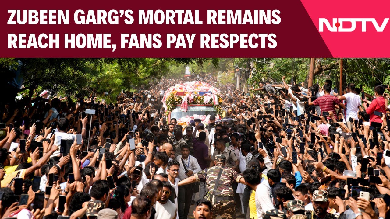 Mortal Remains Of Zubeen Garg Brought To His Residence, Fans Pay Last Respects Mortal Remains Of Zubeen Garg Brought To His Residence, Fans Pay Last Respects