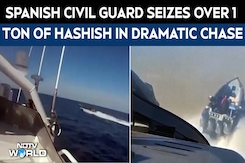 Spanish Civil Guard Seizes Over 1 Ton Of Hashish In Dramatic Chase Spanish Civil Guard Seizes Over 1 Ton Of Hashish In Dramatic Chase