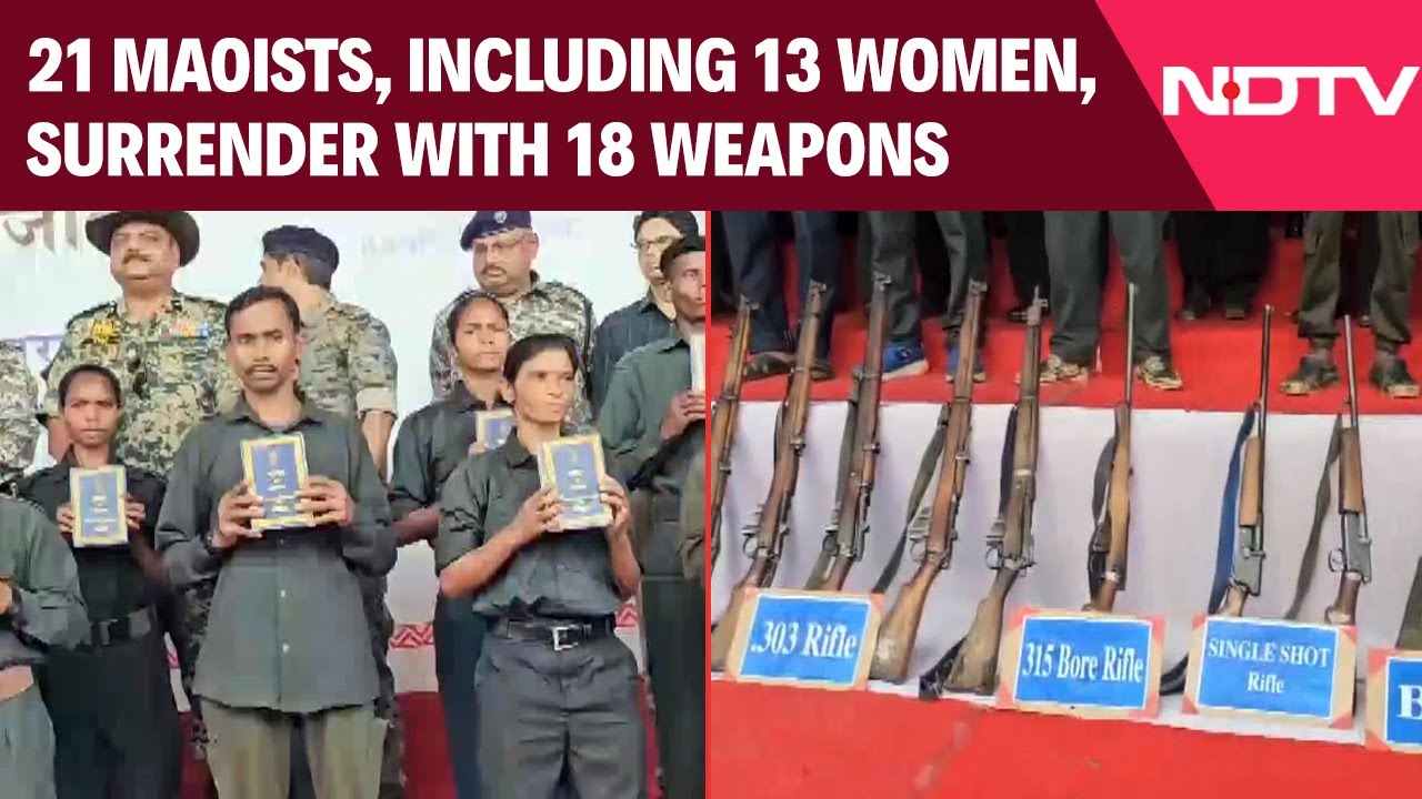 21 Maoists, Including 13 Women, Led By Keshkal Division Secretary Mukesh, Surrender With 18 Weapons
