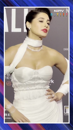 Video: Nargis Fakhri Dazzles At Mumbai 'MASH Ball' Event