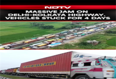 Massive Jam On Delhi-Kolkata Highway, Vehicles Stuck For 4 Days Massive Jam On Delhi-Kolkata Highway, Vehicles Stuck For 4 Days