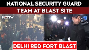 Delhi Blast News | National Security Guard Team At Delhi Red Fort Blast Site