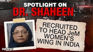 Red Fort Blast News | Arrested UP Doctor Was Tasked With Setting Up Jaish's Women Wing In India