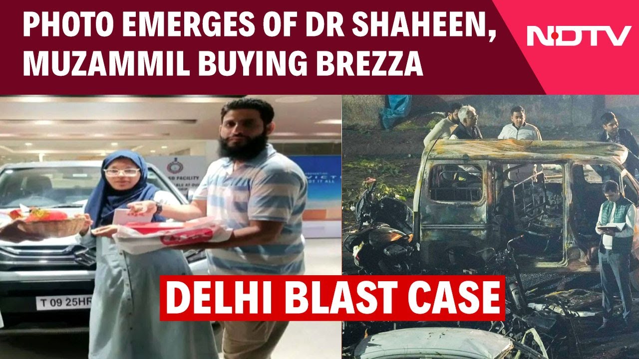 Delhi Bomb Blast | Photo Emerges Of Dr Shaheen, Muzammil Buying Brezza, They Paid With Cash
