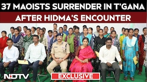 Telangana News | 37 Maoists, Including Senior Leaders And Young Women, Surrender After Hidma's Fall