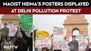 Delhi Protests | From Hidma Slogans to Cops Pepper-Sprayed, How Delhi Pollution Protest Turn Ugly