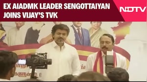 Big Pre-Poll Boost For Vijay, Expelled AIADMK Leader Sengottaiyan Joins
