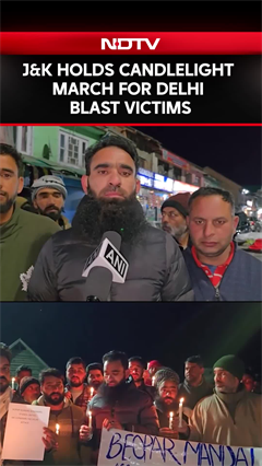 Delhi Blast News | People Of J&K Hold Candlelight March In Solidarity With Delhi Blast Victims