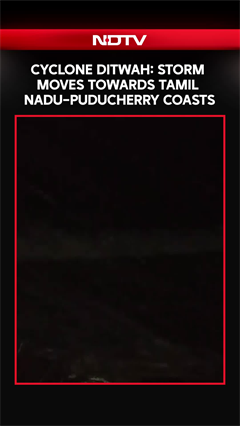 Cyclone Ditwah | Storm Moves Towards Tamil Nadu–Puducherry Coasts