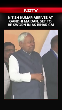 Nitish Kumar Arrives At Gandhi Maidan, Set To Be Sworn In As Bihar Chief Minister