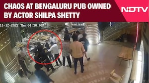 Bengaluru News | Chaos At Bengaluru Pub Owned By Shilpa Shetty. Video Goes Viral