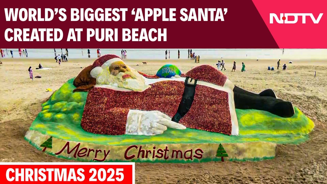 Christmas 2025 | Sudarsan Pattnaik Creates Biggest 'Apple Santa' Sculpture At Puri Beach