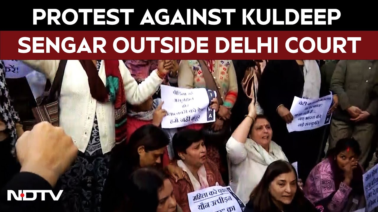 Unnao Rape Case | "We Don't Feel Safe": Protests Outside Delhi High Court Over Sengar Bail Order