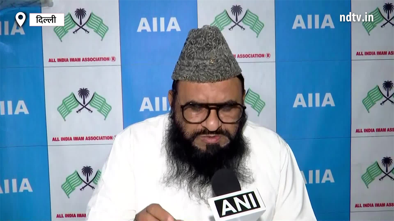 Babri Masjid | संविधान में कही नहीं लिखा... बाबरी मस्जिद पर Maulana Sajid का चौंकाने वाला बयान