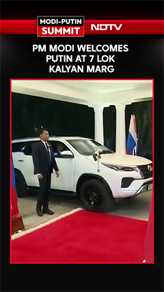PM Modi Welcomes Putin At 7 Lok Kalyan Marg & Holds Informal Talks