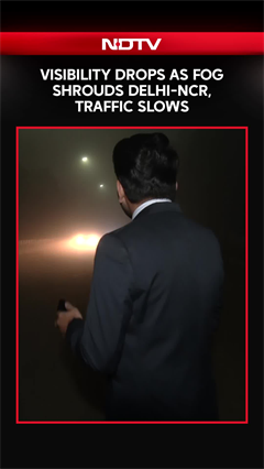 Delhi Fog | Visibility Drops as Fog Shrouds Delhi-NCR, Traffic Slows