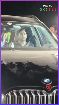 MS Dhoni Joins Salman Khan's Birthday Celebrations at Panvel Farmhouse