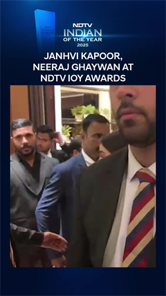 Janhvi Kapoor, Neeraj Ghaywan At NDTV Indian Of The Year Awards 2025