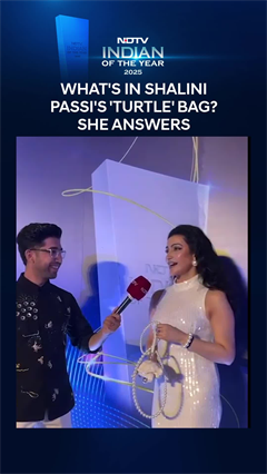 Shalini Passi | What's In Shalini Passi's 'Turtle' Bag? She Answers