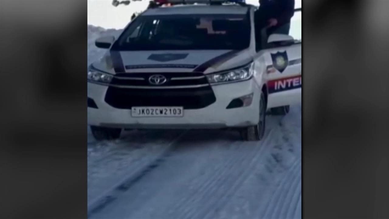 J&K Traffic Cop Suspended For Using Police Vehicle To Shoot Reels