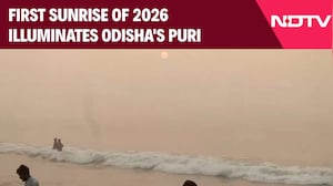 First Sunrise Of 2026 Illuminates Odisha's Puri; Stunning Dawn Greets Kolkata