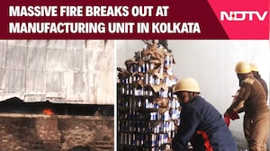 Massive Fire Breaks Out At Manufacturing Unit In Kolkata's Anandapur