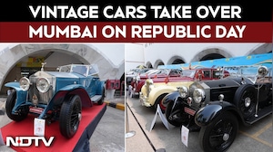 Vintage Cars Roll Through Mumbai | 100+ Classics Steal The Show At VCCI Car Fiesta 2026