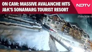 Sonamarg Avalanche | Massive Avalanche Hits J&K's Sonamarg Tourist Resort