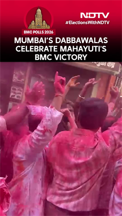 Mumbai's Dabbawalas Celebrate Mahayuti's Victory in BMC Elections