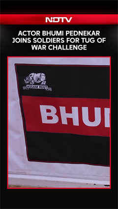 Jai Jawan | Actor Bhumi Pednekar Joins Soldiers For Tug Of War Challenge