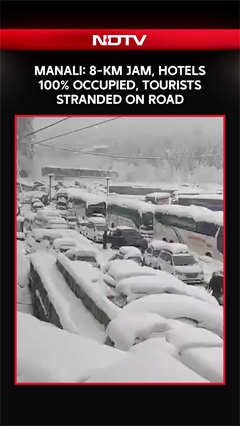 Manali: 8-km Jam, Hotels 100% Occupied, Tourists Stranded On Road