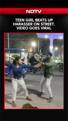 Teen Girl Beats Up Alleged Harasser On Street, Video Goes Viral