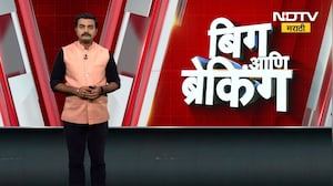 बुधवारी PM Modi यांच्या खुर्चीभोवती नेमकं काय घडलं? Congress खासदार Varsha Gaikwad यांनी सांगितलं