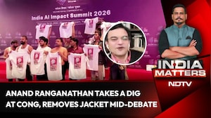India AI Summit | Anand Ranganathan Takes a Dig at Congress, Removes Jacket Mid-Debate