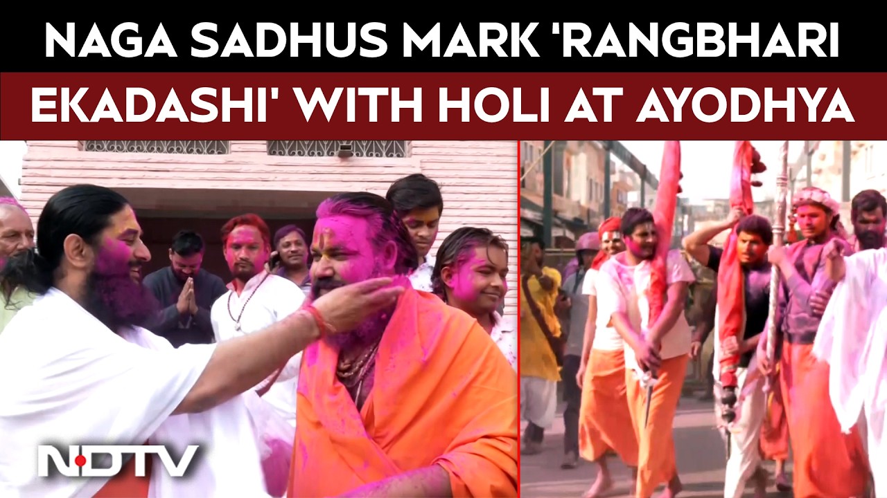Naga Sadhus Celebrate Holi With Hanumangarhi&rsquo;s Sacred Flag In Ayodhya