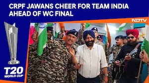 CRPF Jawans Sing &lsquo;Chak De India&rsquo;, Cheer For Team Ahead Of T20 World Cup Final Vs New Zealand