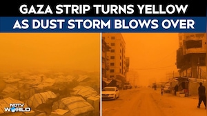 Gaza News Today | Gaza Strip Turns Yellow As Dust Storm Blows Over, People Urged To Stay Indoors