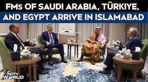 Pakistan News | Saudi, T&uuml;rkiye, Egypt FMs In Islamabad; High-Level Talks On Regional Tensions