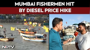 Fuel Crisis News | High Diesel Costs Keep Mumbai Fishermen Ashore