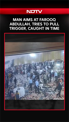 Video: Farooq Abdullah News | Man Aims At Farooq Abdullah, Tries To Pull Trigger, Caught In Time