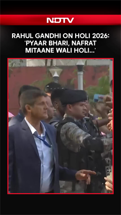 Rahul Gandhi Celebrates Holi At Congress HQ: 'Pyaar Bhari, Nafrat Mitaane Wali Holi...'