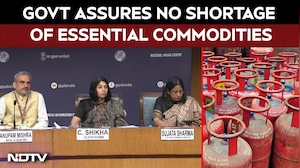 LPG Gas News Today: Govt Assures No Shortage of Essential Commodities, Dry Out of Energy Sources