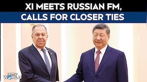 Russia China News | Xi Jinping Meets Russian FM Lavrov & Pushes For Deeper Ties In 'Turbulent' World