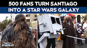 Santiago Parade of the Galaxies | Fans Celebrate Star Wars with Grand Cosplay Event on Star Wars Day